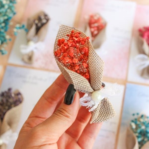 Bomboniere magnetiche con fiori di Natale, regalo di buone feste, bomboniere magnetiche per gli ospiti, regalo di felice anno nuovo, mini bouquet di fiori secchi
