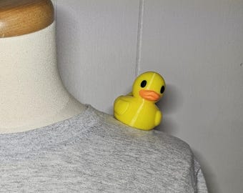 Little Ducky Magnetic Hitchhiker