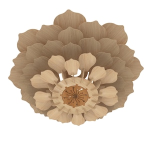 Könnte beinhalten: Eine dekorative Holzblume mit geschichteten Blütenblättern in Beige- und Hellbrauntönen. Das Zentrum weist ein detailliertes, kreisförmiges Design auf. Dieses handgefertigte Stück ist ideal für die Inneneinrichtung.
