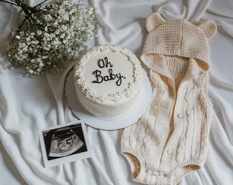 Pregnancy Announcement Digital Download, Editable Cake Announcement, Minimalist Pregnancy Reveal, Gender Neutral Style