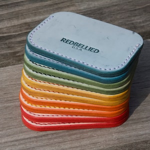 Tarjetero de cuero hecho con billetera de cuero encerado italiano de grano completo Regalo personal Titular de la tarjeta de crédito Tarjetero delgado Cartera unisex
