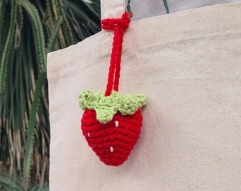 Pendentif de sac de charme de sac au crochet de fraise