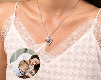 Personalized Photo Projection Necklace,Custom Picture Engraved Necklace,Memorial Photo Necklace,Mom Necklace,Mother's Day Gifts,Gift for Her