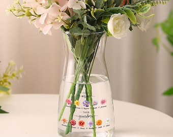 Personalized Glass Flower Vase, Custom Birth Flower Vase, Family Name Flower, First Time Grandma Gift, Pregnancy Announcement,Gifts for Nana