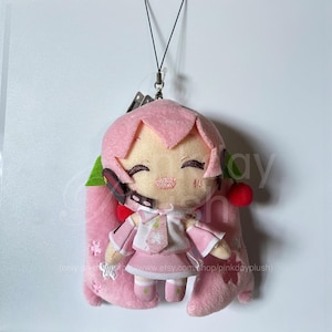 Hatsune Miku Sakura Cherry Blossoms Keychain Plush – TAITO 2020 Japan