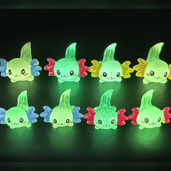 Ajolote en miniatura (multicolor) / Figuras luminosas que brillan en la oscuridad / Terrario de pecera / Resina modelada en 3D pintada