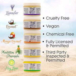 Puede incluir: Cinco tarros de exfoliante de sal natural The Keyz, cada uno con un aroma diferente: Lavanda, Coco, Mango Coco, Pi&ntilde;a de Plantaci&oacute;n y Lima. Los tarros son blancos con tapas y etiquetas color crema. El producto es libre de crueldad, vegano y sin qu&iacute;micos.