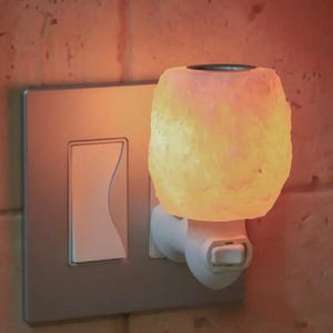 Himalayan Salt Aromatherapy Night Light