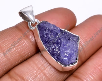 Pendentif tanzanite brute pendentif pierres précieuses pendentif en argent sterling 925 pendentif pierre bleue pendentif pierre brute tanzanite bijoux cadeau Saint Valentin