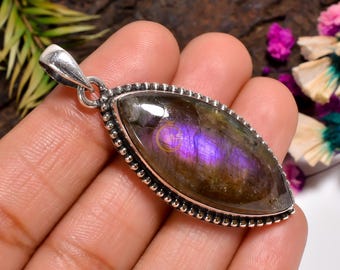 Natural Purple Labradorite Stone Pendant, 925 Sterling Silver Pendant, Gemstone Pendant, Statement Pendant for Men and Women Gift Jewelry