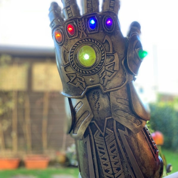 Marvel Endgame Thanos Infinity Gauntlet Archivo STL portátil- Archivo STL modelo de impresión 3D de alta calidad /Wearable / Thanos Gauntlet Stl /