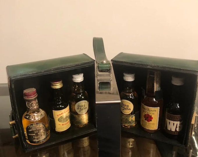 Vintage Whiskey Carrier, Portable Liquor Travel Case, Retro Whiskey Carrier, Travel Bar, Groomsmen Gift