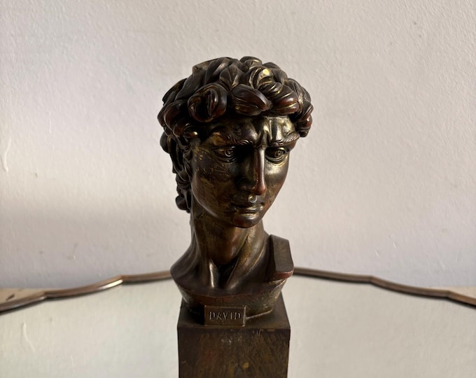 Vintage Decor Figurine, Italian Art Collectible, Art Lover's Gift, Vintage Collectible, Italian Design