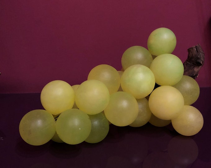 Vintage Alabaster Grapes Handmade Sculpture, Italian Home Decor, White Stone Fruit, Handcrafted Art, Retro