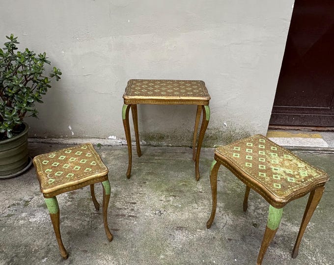 Florentine Wood Table with Gold Finish, Antique Nesting Table, Elegant Nesting Tables, Vintage Living Room Decor, Hollywood Regency