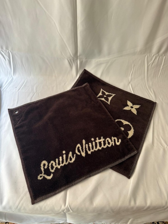 Louis vuitton golf towel hotsell