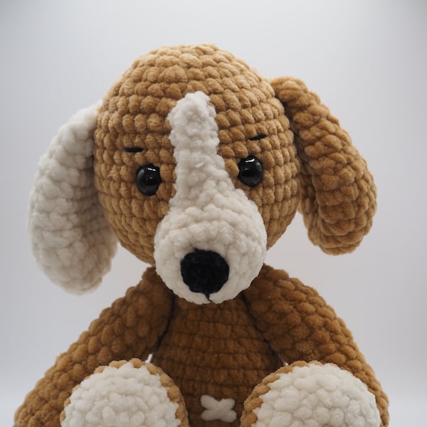 Peluche chien amigurumi en crochet petite et grande