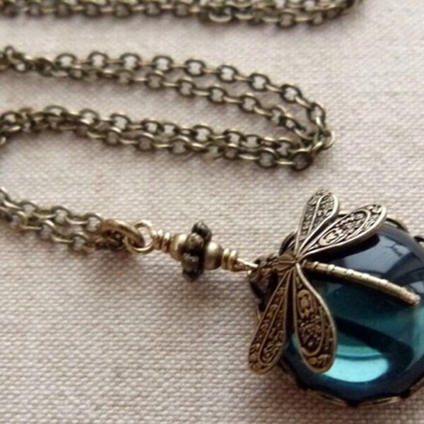 Pendentif vintage Bronze Tribal Indian Hindu Goddess - Fabriqué en Inde - France