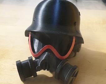 AHK Abdeckung  STAHLHELM mit GASMASKE  3D gedruckt