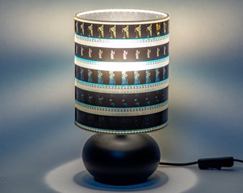 Harry Potter Handgemachte Kino Lampe 15cm, Upcycling Lampenschirm aus 35mm Filmmaterial, Einzigartiges Nostalgie Geschenk