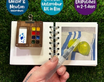 Wooden Palette Art Kit: Winsor & Newton paints, sketchbook, canvas bag and booklet