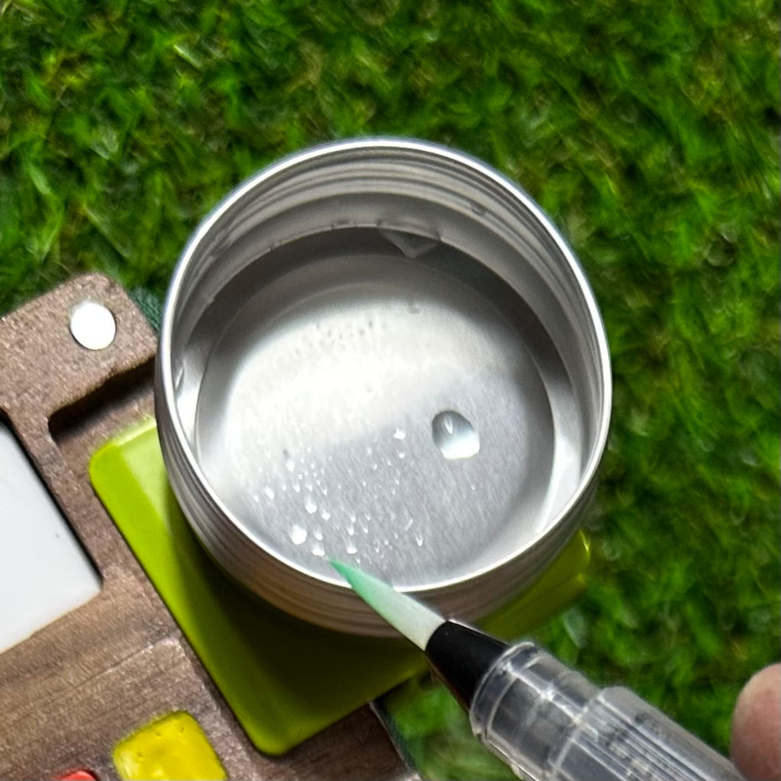 Magnetic Artist Water Containers 30ml to 80ml, Very Strong Magnets ...