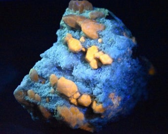 fluorescence afghanite, Afghanite 380g