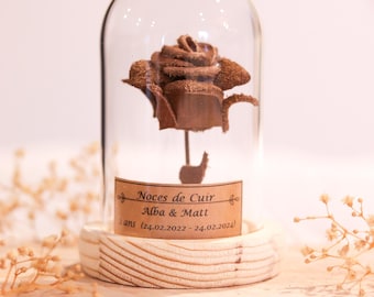 cadeau noces de cuir 2 ans de mariage. dôme en verre noces de cuir, noce de cuir