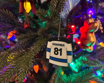 Custom 3D Printed Christmas Ornament: Personalized Logo Design