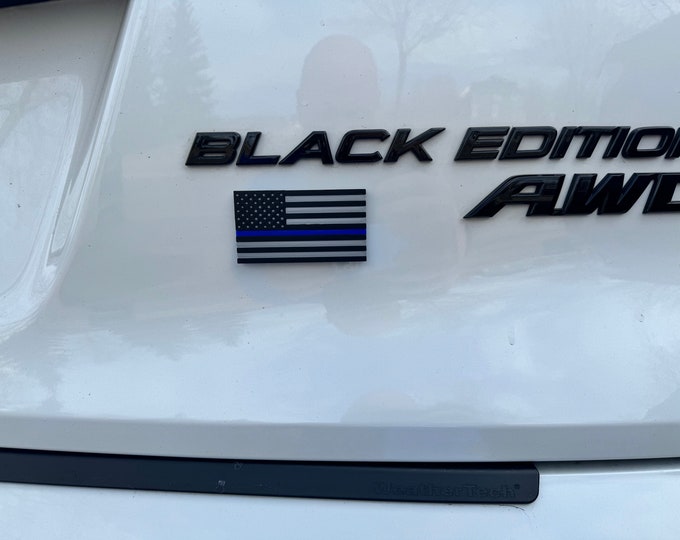 Vehicle badges and emblems