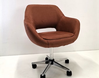 Mid-century Swivel armchair / Hazelnut Coloured Fabric / 70s 80s Yugoslavia / Vintage Office Desk Chair