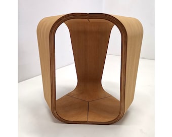 Infinity table by Enrico Cesana for Busnelli / 90's Italian design / space age style wooden stool or bedside table