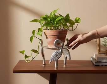 Flamingo Beach Cast Aluminum Condiment Bowl, Plant Stand