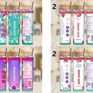 Pu&ograve; includere: Un set di quattro bicchieri isolati con coperchi e cannucce. Due bicchieri presentano un design con anguria turchese e rosa, mentre gli altri due mostrano un tema di ghiaccio tritato hawaiano viola e rosa. Ogni bicchiere ha il testo "ADD NAME".
