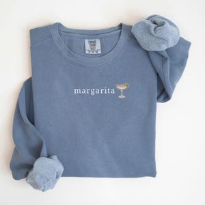 Margarita Sweatshirt | Tequila Lover Crewneck | Cute Cocktail Shirt | Cozy Unisex Bar Apparel | Summer Drink Gift for Her | Margarita Shirt