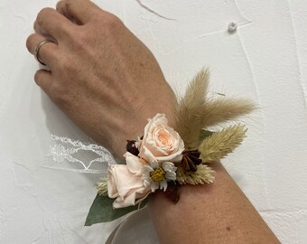 Dried flower bracelet/bridesmaid bracelet