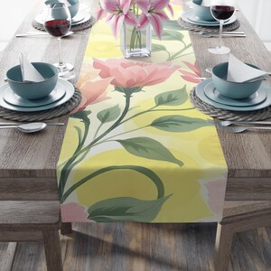 Floral Table Runner,Brighten Your Dining Experience with This Elegant Cotton Table Decor, Perfect for Spring Celebrations, Home