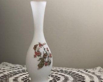 Vintage Norleans Italy White Satin Glass Vase For Flowers