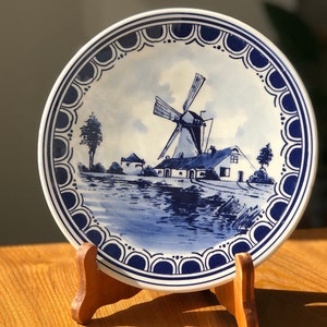 Vintage Delfts Blue Handmade Decorative Plate. Made in Holland.