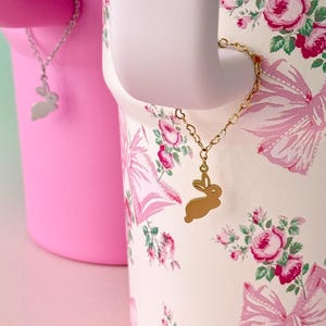 Easter Charm Dainty Bunny Tumbler Handle Charm Silver Rabbit Cup Accessory Gold Bunny Handle Pendant Cute Bunny Charm for Easter Basket