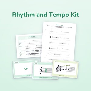 Puede incluir: Un kit de ritmo y tempo con materiales educativos de teoría musical. El conjunto incluye dos hojas de instrucciones blancas con notación musical y ejercicios de ritmo, junto con tres tarjetas pequeñas que muestran notas y compases.