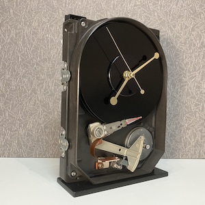 Unique Larger Clock #9512,Desk Clock,Hard Drive Clock,Table Clock,Unique Gift, Engineer,IT,Tech,Computer, Office,Programmer,Gamer,Vintage