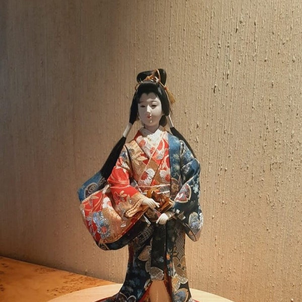 Poupée Geisha japonaise vintage