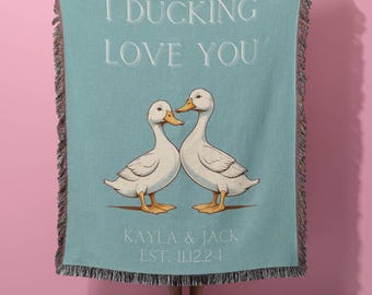 Personalisierte gewebte Decke, Jubiläumsgeschenk für ihn, personalisiertes Valentinstagsgeschenk, Tierliebhaber Geschenk für Paare, Entenliebesdecke