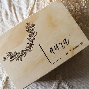 Erinnerungsbox Baby I Geschenk zur Geburt I Holzkiste Baby personalisiert Bild 1