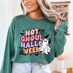 Hot Ghoul Halloween Sweatshirt, Hot Girl Halloween Sweatshirt, Ghost Sweatshirt, Halloween Sweatshirt, Spooky Sweatshirt, Gifts For Her