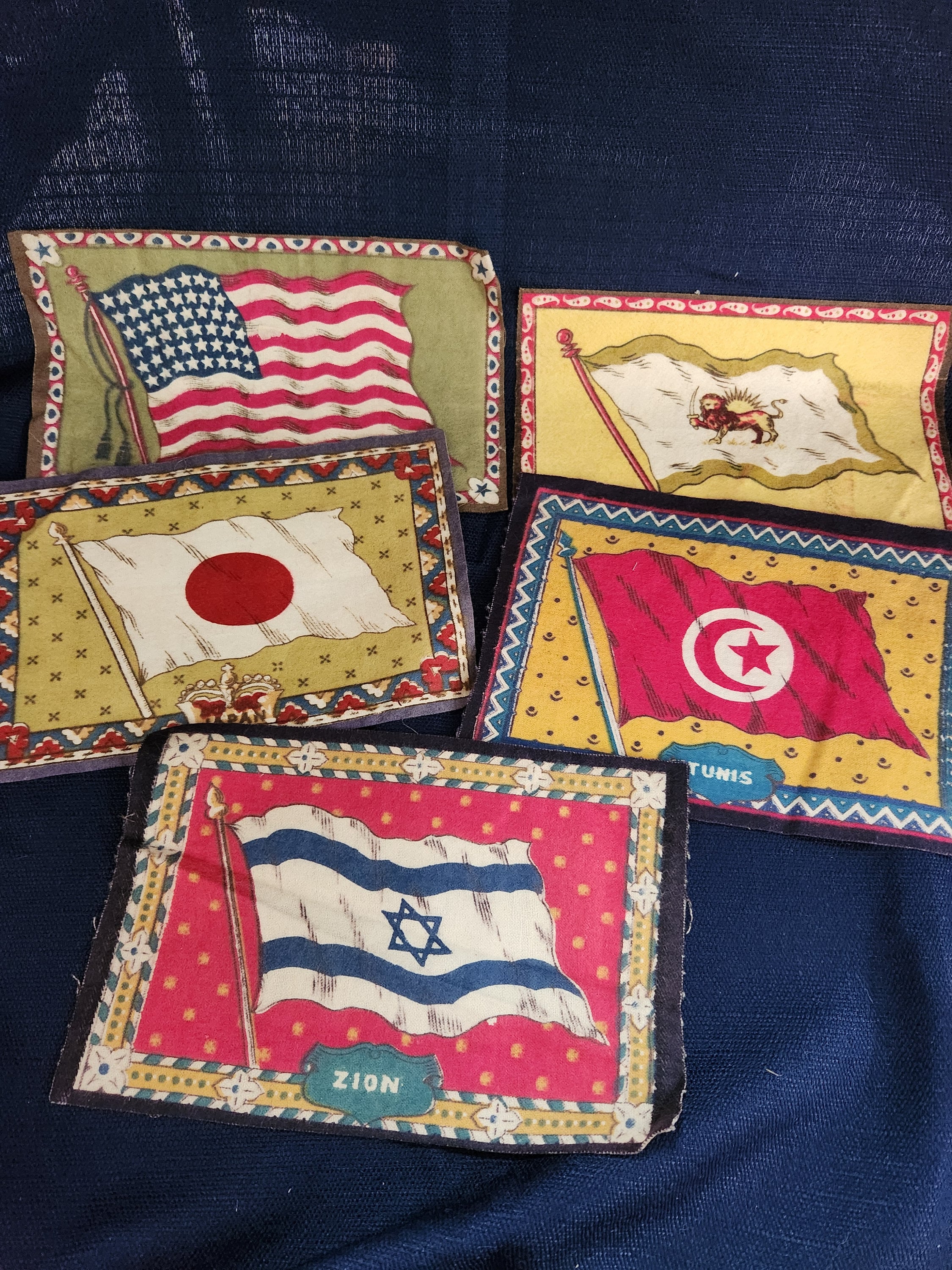 tobacco felt flags Vintage Tobacco Felts Set of 5; National Flag Prints