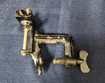 Vintage Sewing Bird Clamp