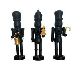 Black christmas nutcrackers store