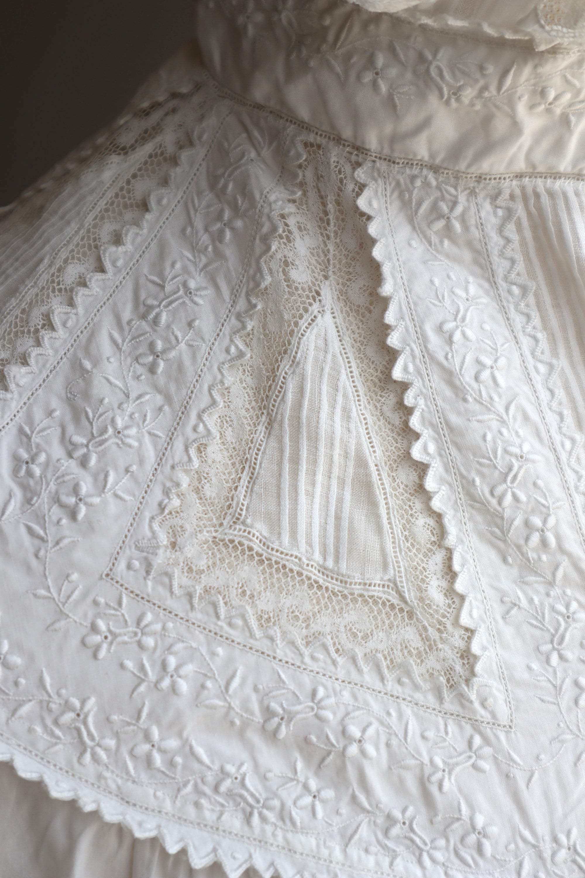 19th Roshester Museum Antique Dress - Etsy 19th Roshester Museum Antique Dress - Etsy